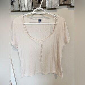 Old Navy Cream Short Sleeve Women's Top